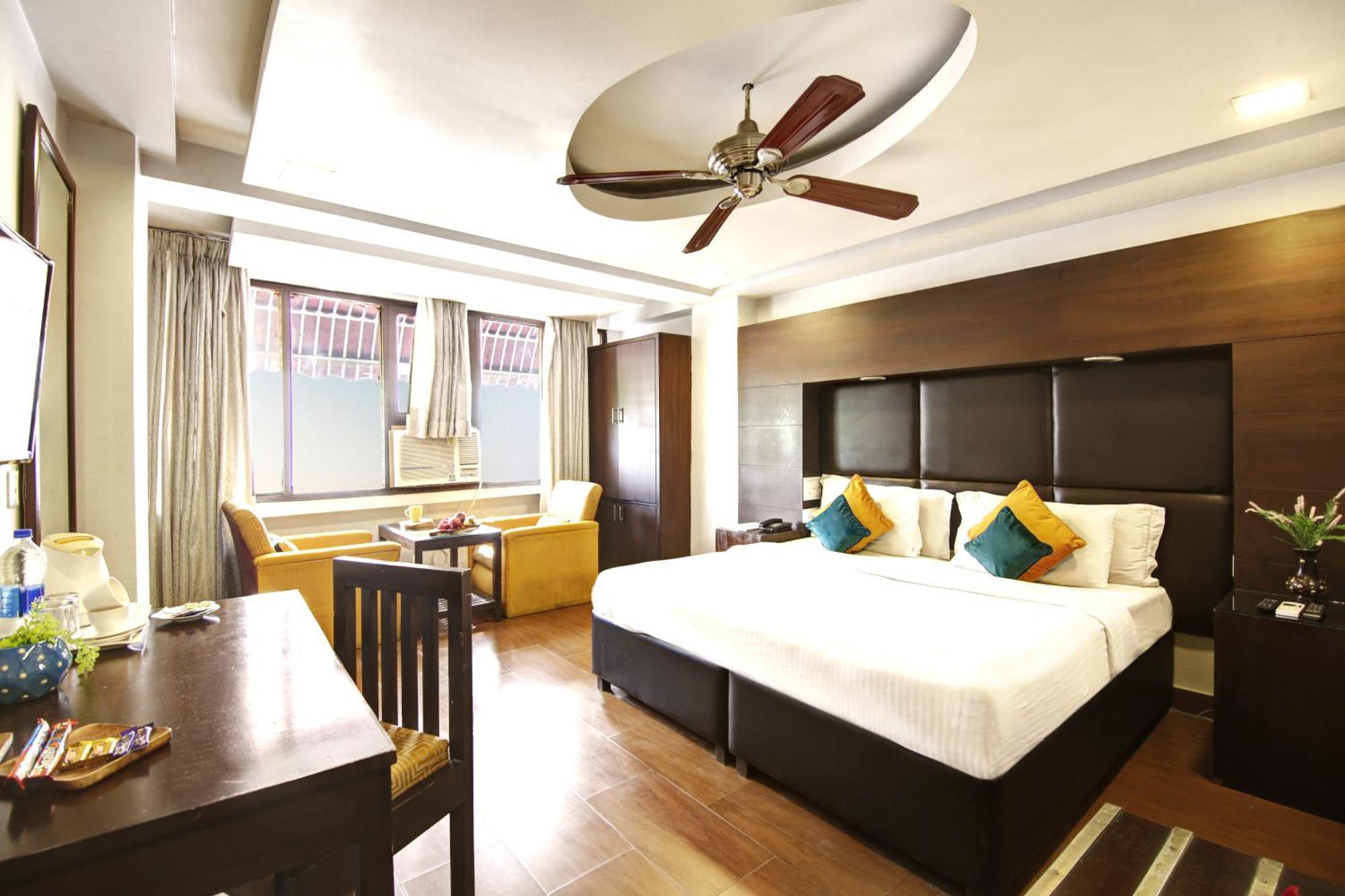 Hotel BB Palace  Delhi Kültér fotó