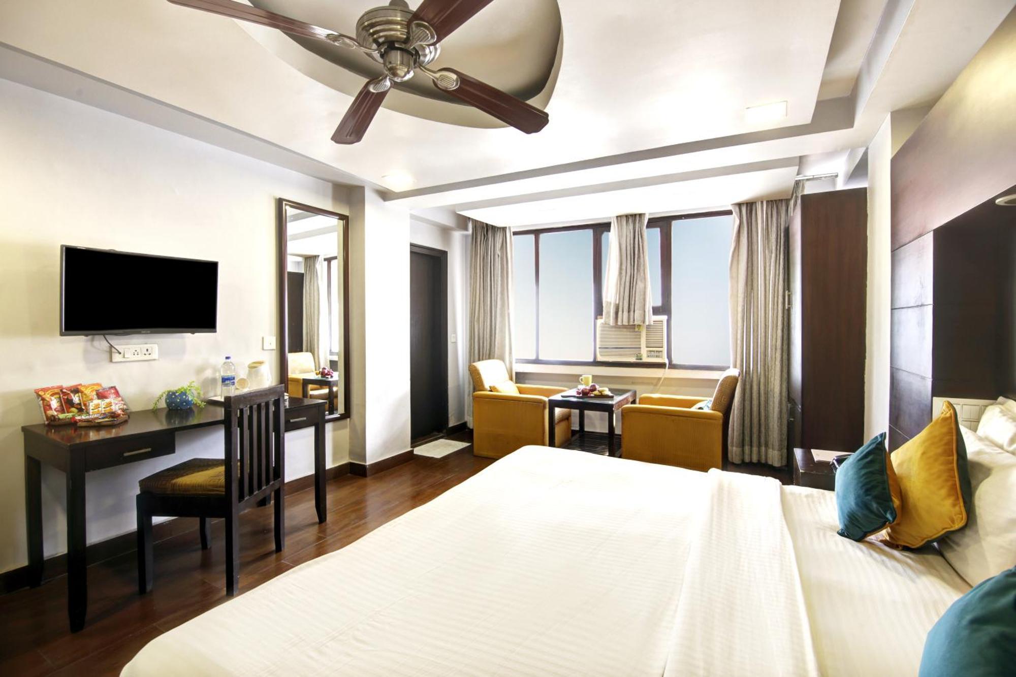 Hotel BB Palace  Delhi Kültér fotó