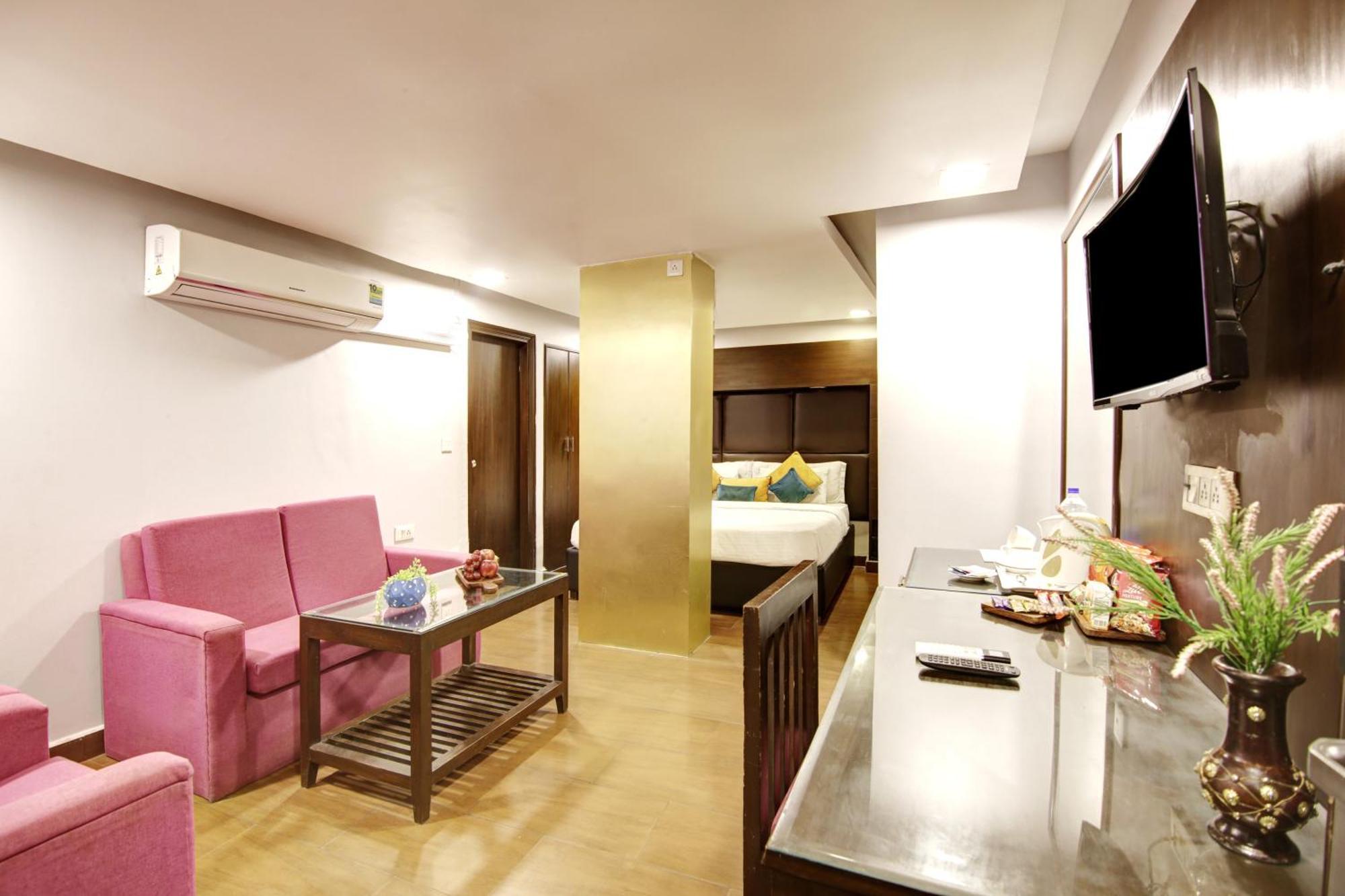 Hotel BB Palace  Delhi Kültér fotó