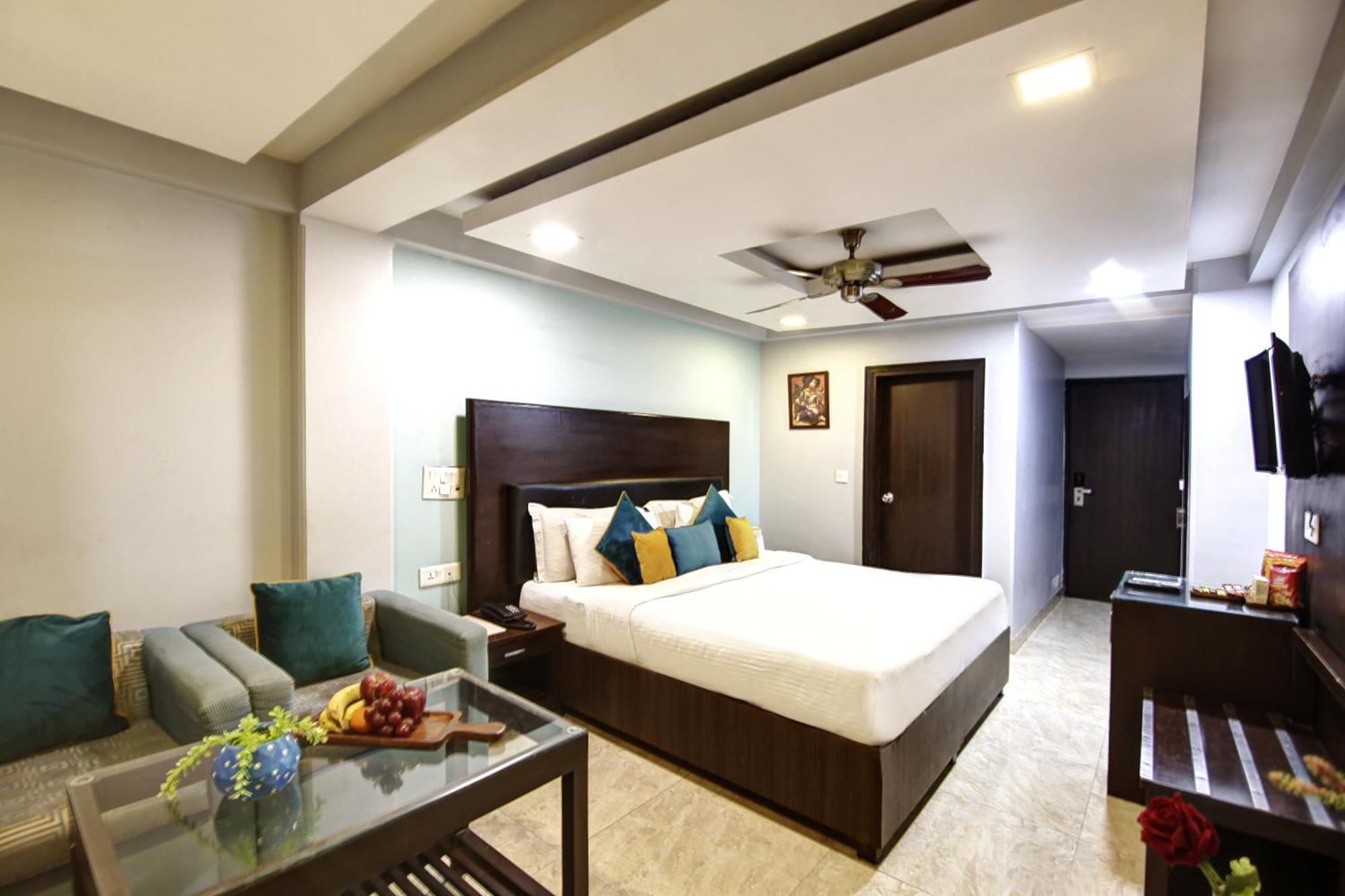 Hotel BB Palace  Delhi Kültér fotó