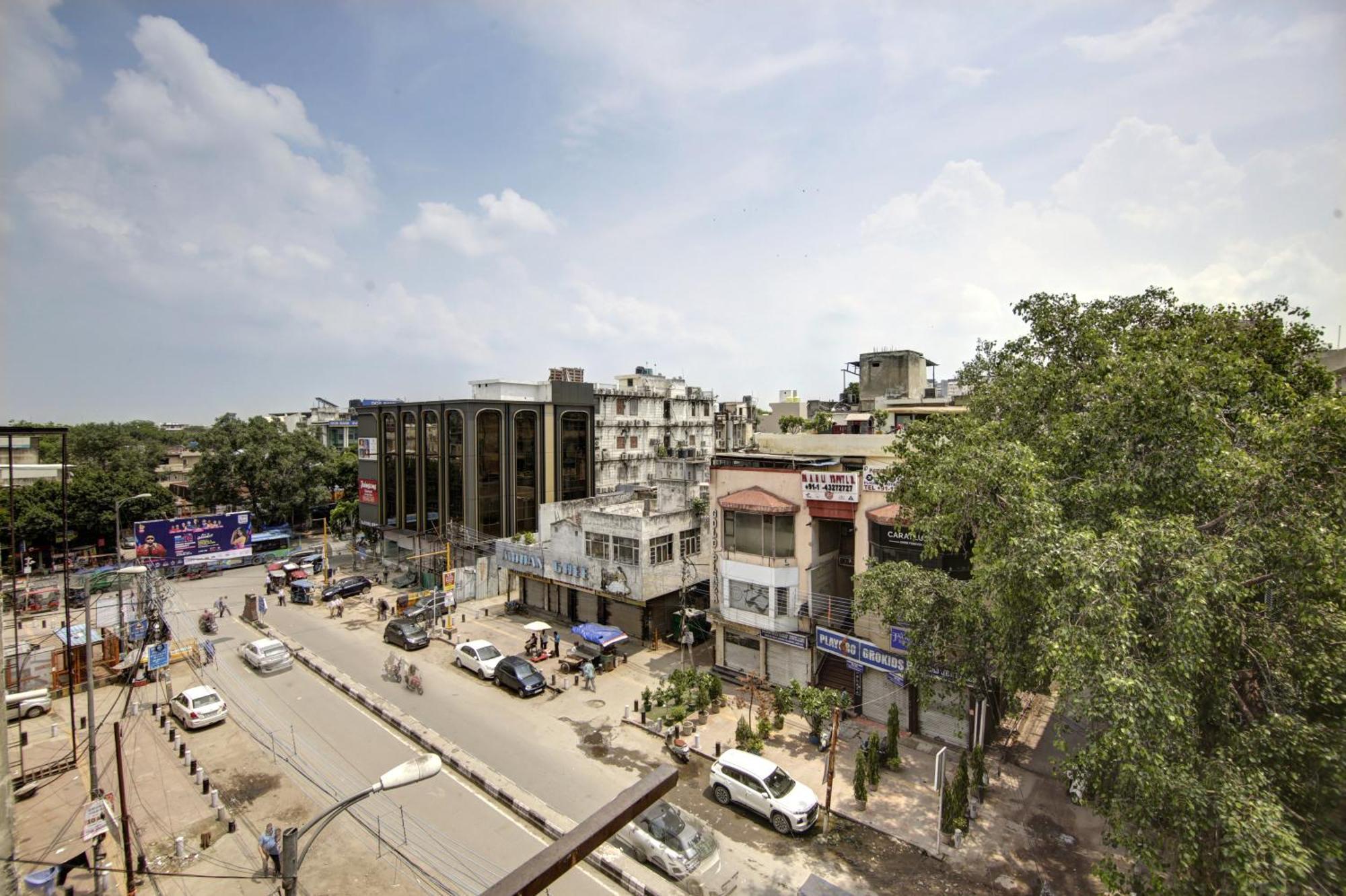 Hotel BB Palace  Delhi Kültér fotó